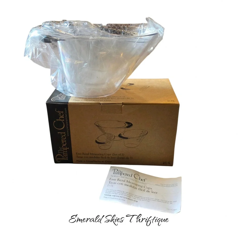 The Pampered Chef Easy Read Measuring Cups #2175 Set of 3 New In Box free ship